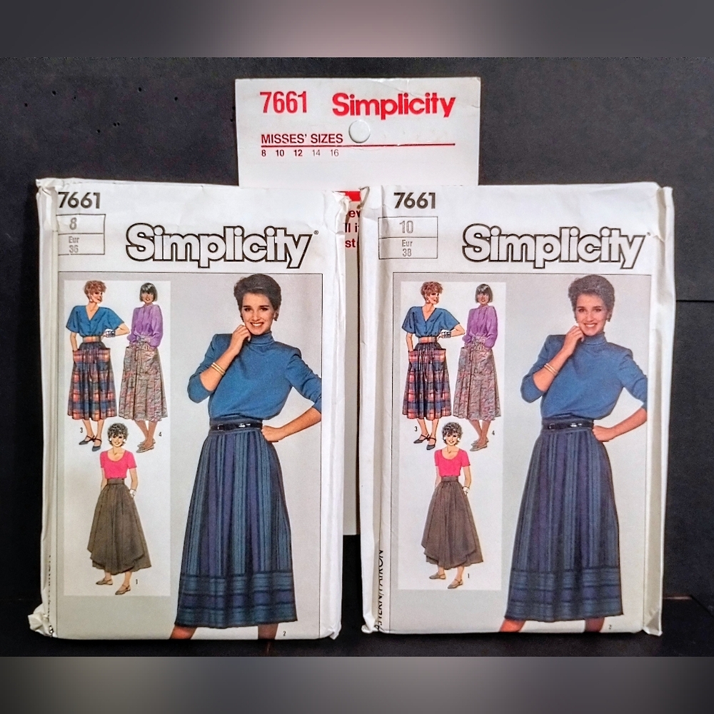 Vintage Simplicity #7661 Sewing Patterns/ Uncut/ NOS